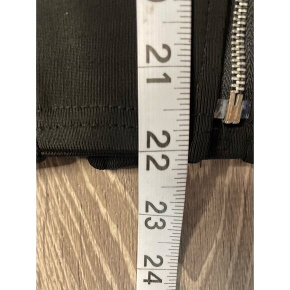 Vintage 90s Tapemeasure Black Made in the USA Motorcycle Jacket Sz S - Picture 9 of 10